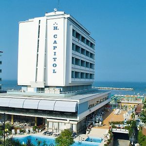 Hotel Capitol
